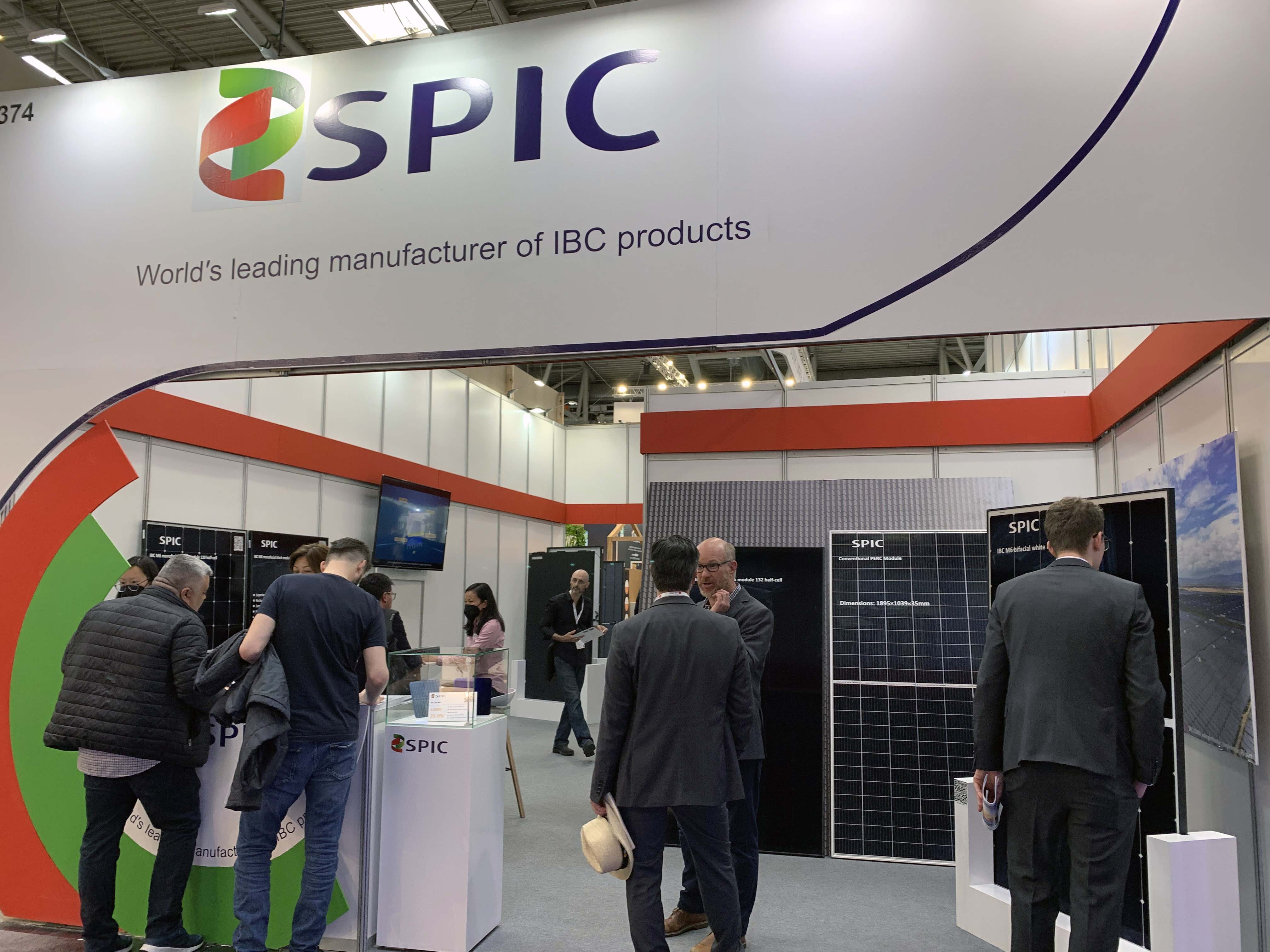 SPIC solar 00 booth 01.jpg